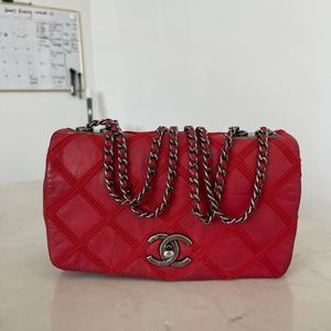 Chanel small flap bag with diamonds stitches